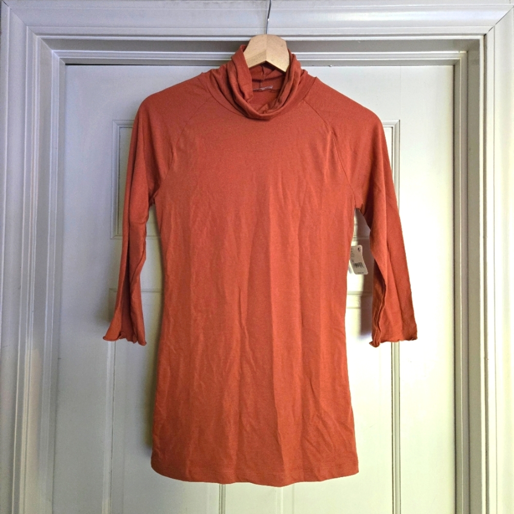 Free People Intimately Turtleneck Size Medium